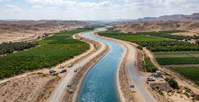 Eles construíram um rio artificial no meio do deserto e mudaram para sempre a história da água