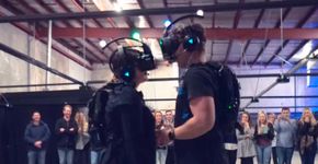 Vídeo mostra pedido de casamento feito em VR