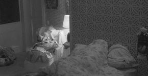 BBB 18: Wagner e Gleici finalmente se beijam e têm noite quente