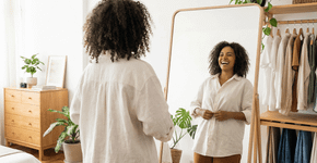 Como fazer o ajuste de blusa larga que virou tendência porque cria um caimento perfeito no corpo