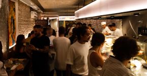 Standing Sushi Bar comemora seu 1º ano com festa em Pinheiros com 11 horas de duração