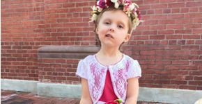Menina de 5 anos com câncer terminal ganha ‘dia dos sonhos’