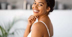 Veja como cuidar e amenizar olheiras em pele negra