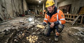 Uma reforma comum terminou com a descoberta de R$ 55 milhões em ouro escondidos dentro de uma parede
