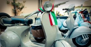 Hotel oferece passeios de vespa em Nápoles