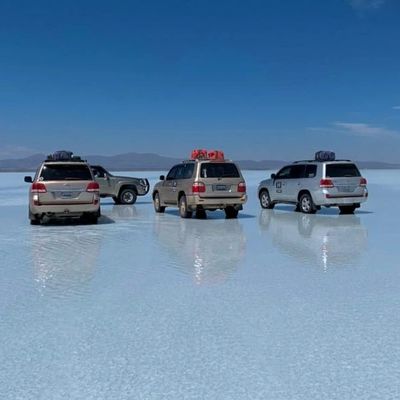 A paisagem é como um oceano branco, quando chove forma-se um espelho d’água e o chão reflete o céu,