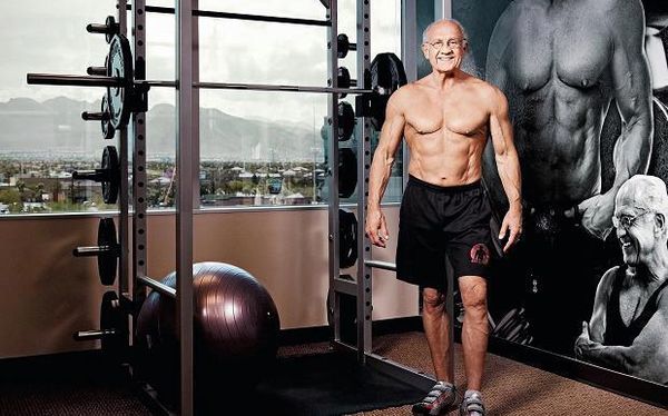 Jeffry S. Life com o corpo remodelado; Foto: Divulgação