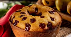 Tem goiabada em casa: aprenda a fazer esse bolo fofinho de liquidificador para o lanche da tarde