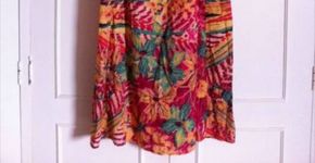 Bairro na zona sul recebe Bazar Velha Roupa Colorida