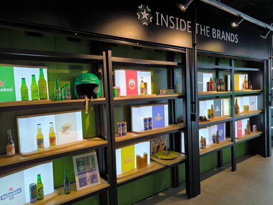 Essa parte do passeio termina num espaço onde é possível conhecer todo o portfólio do Grupo Heineken no Brasil