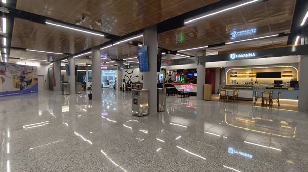 Novas opções comerciais incluem  café, farmácia, livraria, restaurante e farmácia