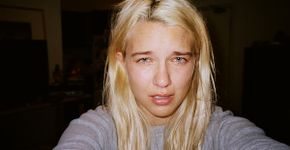 Mulher tirou ‘selfies’ de todas as vezes que chorou nos últimos 3 anos