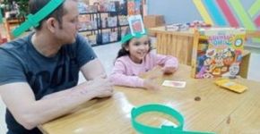 Programação gratuita celebra o Dia dos Pais em agosto: shopping promove show ao vivo, jogaderia e exposição de miniaturas de carros