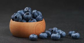 Mirtilo: 5 benefícios da fruta para a saúde