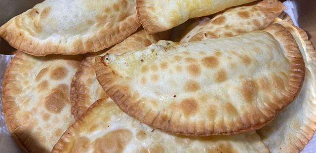 Pastel crocante sem fritura? Sim, feito na airfryer!
