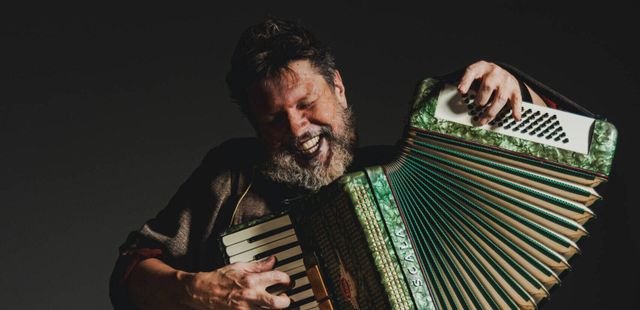 Espetáculo ‘A Última Cova’ de Newton Moreno