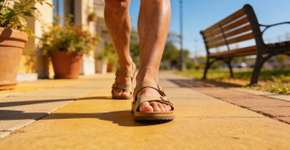 Melhores dicas de cuidados com os pés no verão para um conforto absoluto