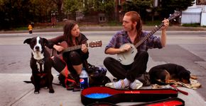 Artistas “da rua” ganham mais espaço nas calçadas de São Paulo