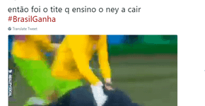 Tite leva tombo em comemoração de gol do Brasil e vira meme