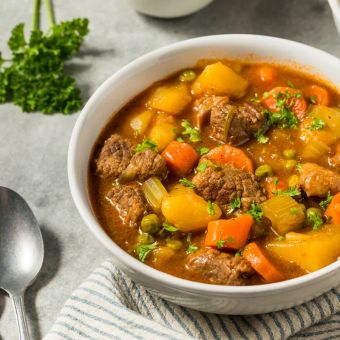 Featured mobile: Essa carne de panela é rica em proteínas e combina com um jantar equilibrado