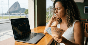 Confira por que investir em tesouro direto é mais seguro que deixar o dinheiro “debaixo do colchão”