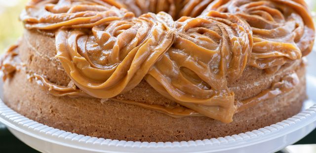 Bolo de churros de frigideira: sobremesa incrível e prática