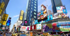 Curso de moda e inglês em Nova York atrai estudantes
