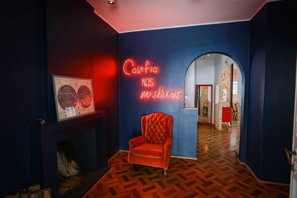Casa Meio do Céu, Achados Elo