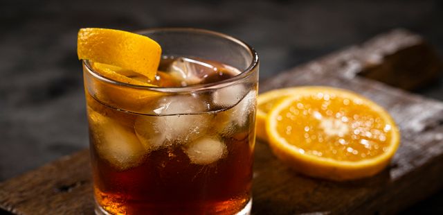 Negroni tradicional: simples truque vai deixá-lo incrível