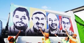 Empresa estampa rostos de funcionários em caminhões de lixo em SP