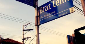 Placas de ruas de SP poderão mostrar rios “escondidos” pela cidade