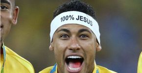 Promotoria espanhola pede prisão de Neymar por fraude