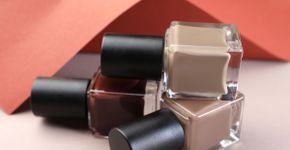 Clássicos reinventados: 7 cores de esmalte que prometem dominar o outono/inverno 2026 