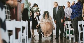 Noiva cadeirante volta a andar no dia de seu casamento
