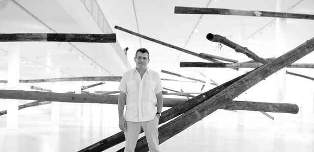 Exposição ‘Carlito Carvalhosa – A metade do dobro’
