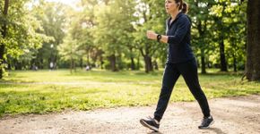 Caminhar sempre no mesmo ritmo ajuda, mas intervalos curtos de passos rápidos mudam o estímulo do treino