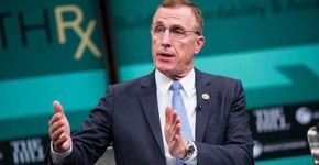 Deputado que se diz contra o aborto pediu para a amante fazer um