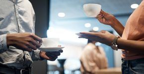 Café deve ser evitado logo após a refeição, recomenda especialista