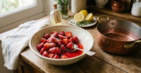 Como fazer geleia de morango ao estilo francês: não adicione açúcar de qualquer maneira, conheça estes 3 pontos essenciais para alcançar o resultado perfeito
