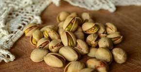 Adeus ao pudim comum! Esta receita com pistache é demais