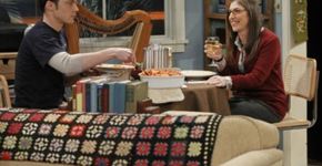 Faça a macarronada com salsichas do personagem Sheldon Cooper de The Big Bang Theory