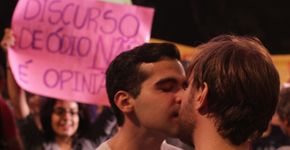 #28horas: Catraca Livre lança campanha contra homofobia