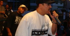 Rapper Ndee Naldinho traz hits de sua carreira ao palco do CCJ