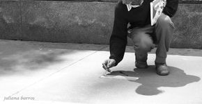 Série fotográfica “Loucura e a Sanidade” traz realidade de moradores de rua