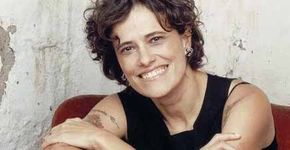 Zélia Duncan toca no Tatuapé