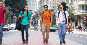 Grupo de choro toca no Sesc Santana