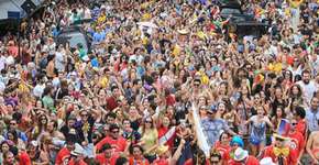 Bloco Gonzagão leva forró às ruas em Carnaval fora de época