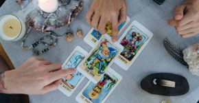 Tarot do dia: previsão para os 12 signos em 09/05/2026