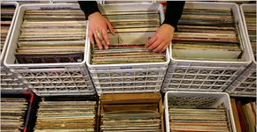 CCJ recebe a 1ª Feira Cultural do Vinil