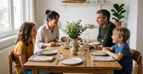 A psicologia sugere que aqueles que mantêm tradições familiares antigas por décadas nem sempre estão “felizes em fazê-lo”; Frequentemente, transformaram o planejamento, o culinário e a gestão emocional em uma forma silenciosa de conquistar um lugar que temem perder se pararem de carregar o fardo